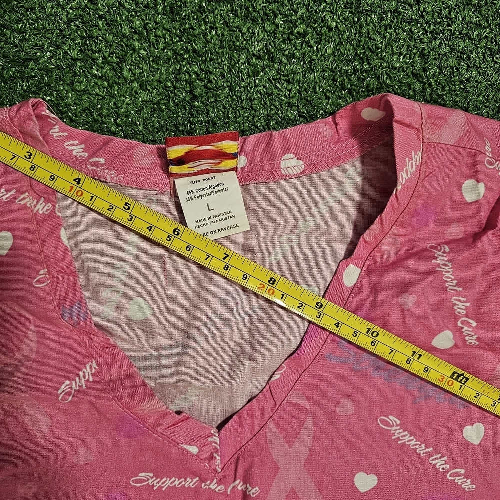 Dickies Pink Ribbon Pattern Scrub Top - Picture 4 of 6